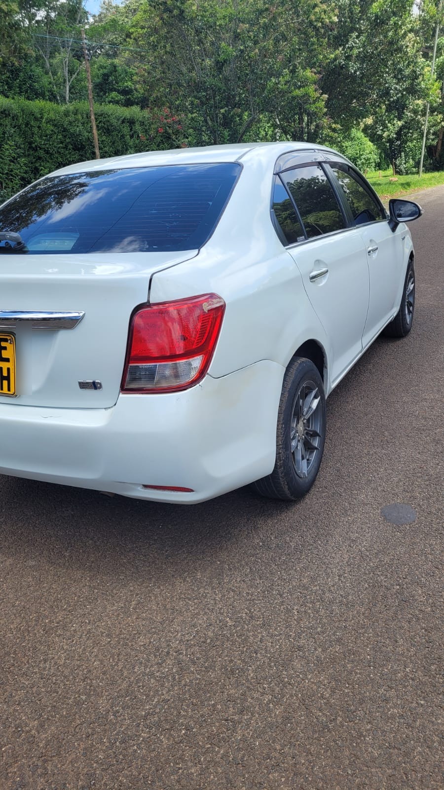 Axio rear-side view