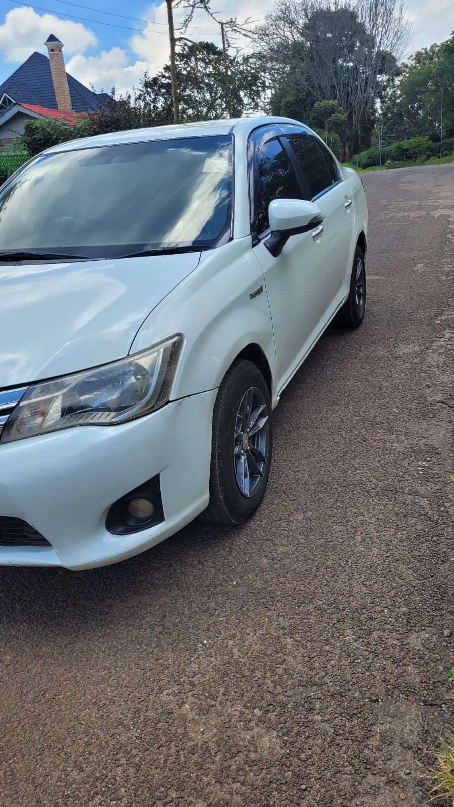 Axio side profile